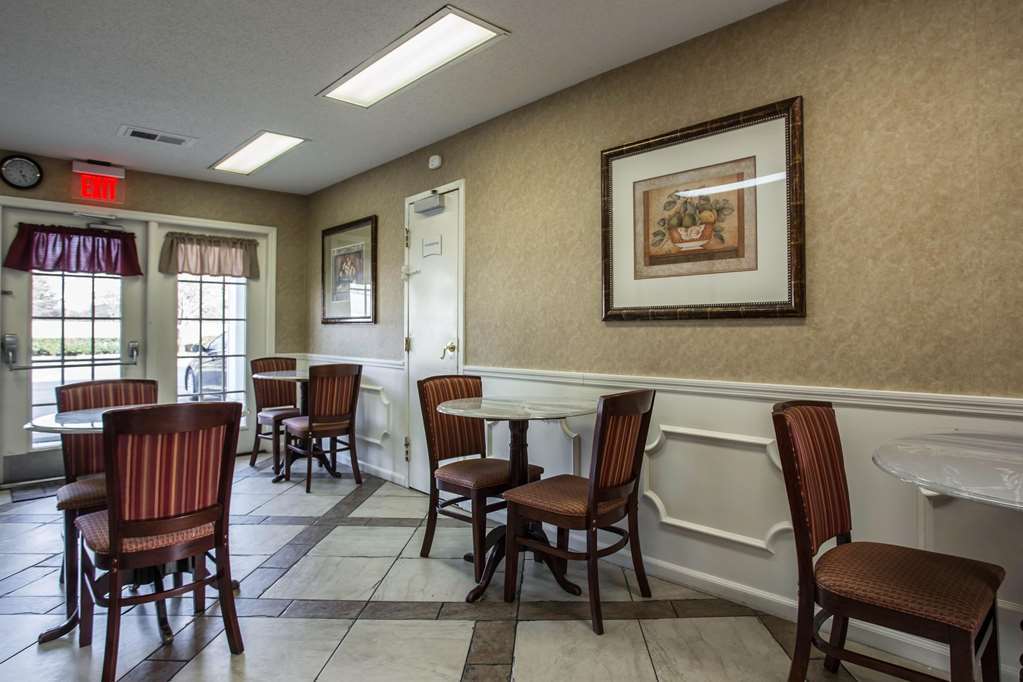 Quality Inn Лоринбърг Ресторант снимка